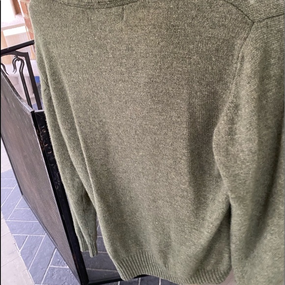 Moss green pullover - Picture 2 of 2